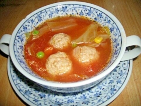 肉団子入りトマトスープ